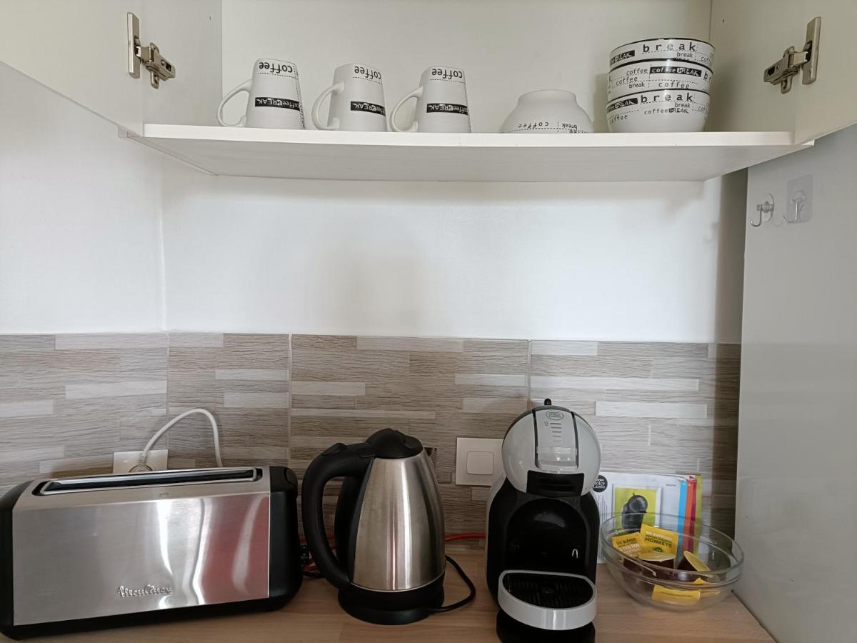 Un Bel Appartement Rez Jardin Parking Gratuit Vence Extérieur photo
