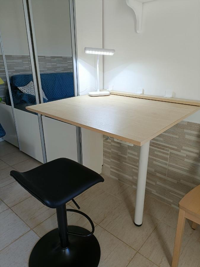 Un Bel Appartement Rez Jardin Parking Gratuit Vence Extérieur photo